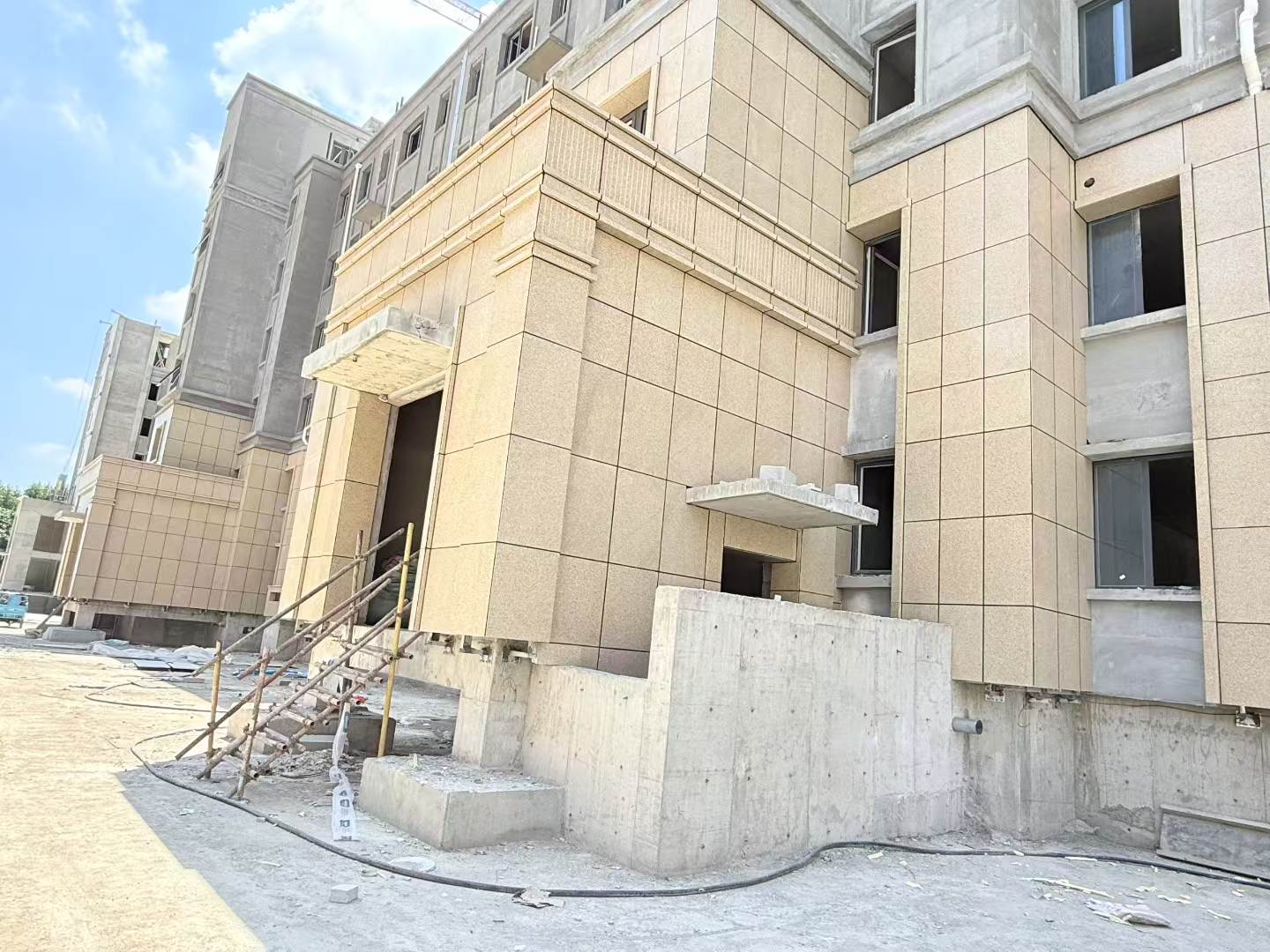 西藏 黄金麻干挂，工地实拍