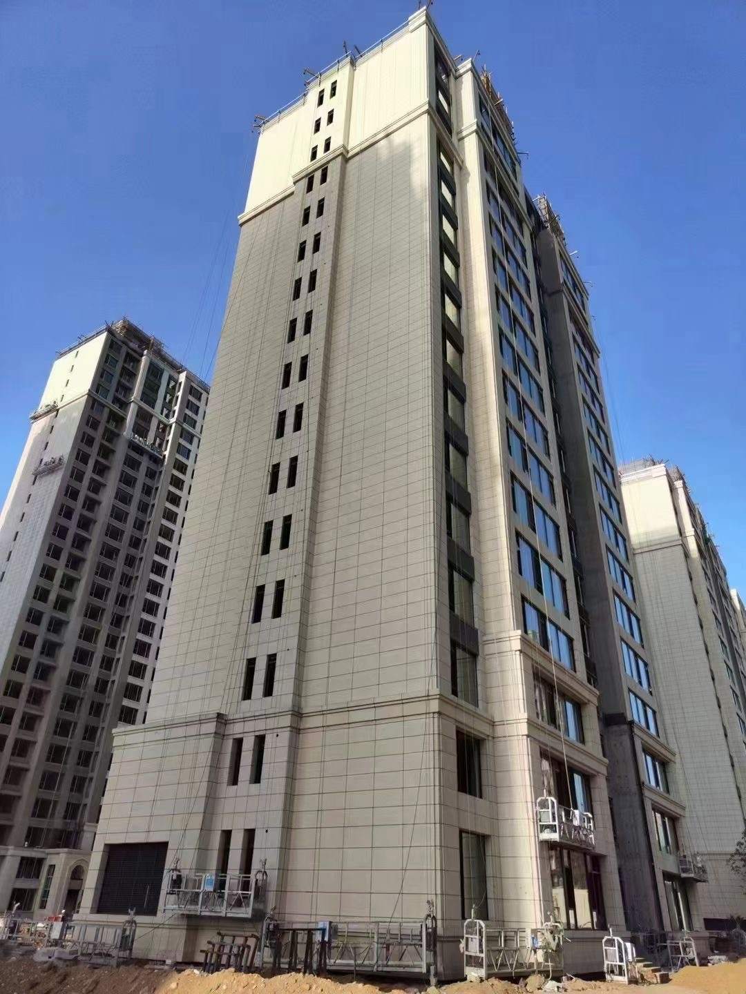 西藏黄金麻高端小区，外墙干挂