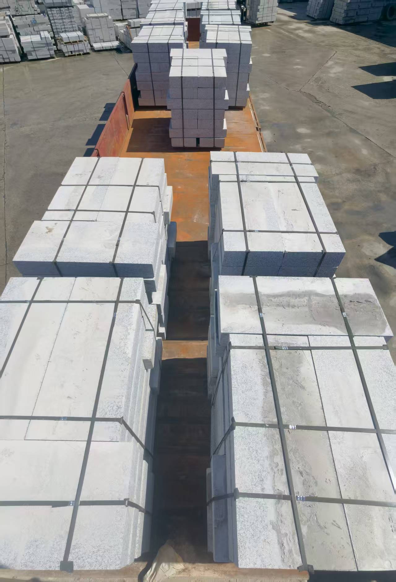 西藏 路沿石装车出货